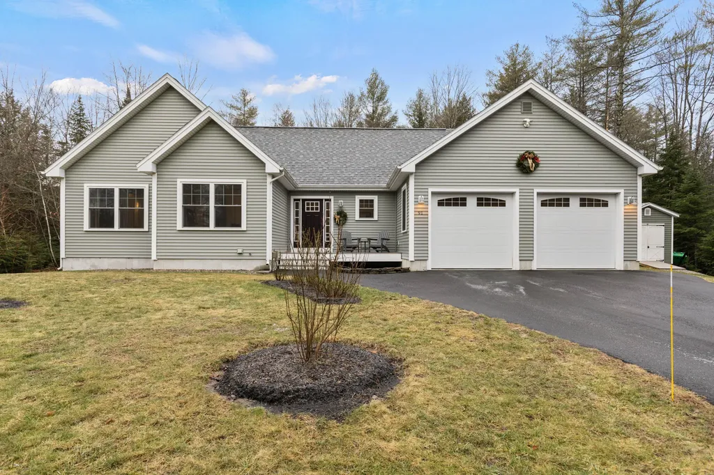 91 Rangdale Road Durham ME 04222
