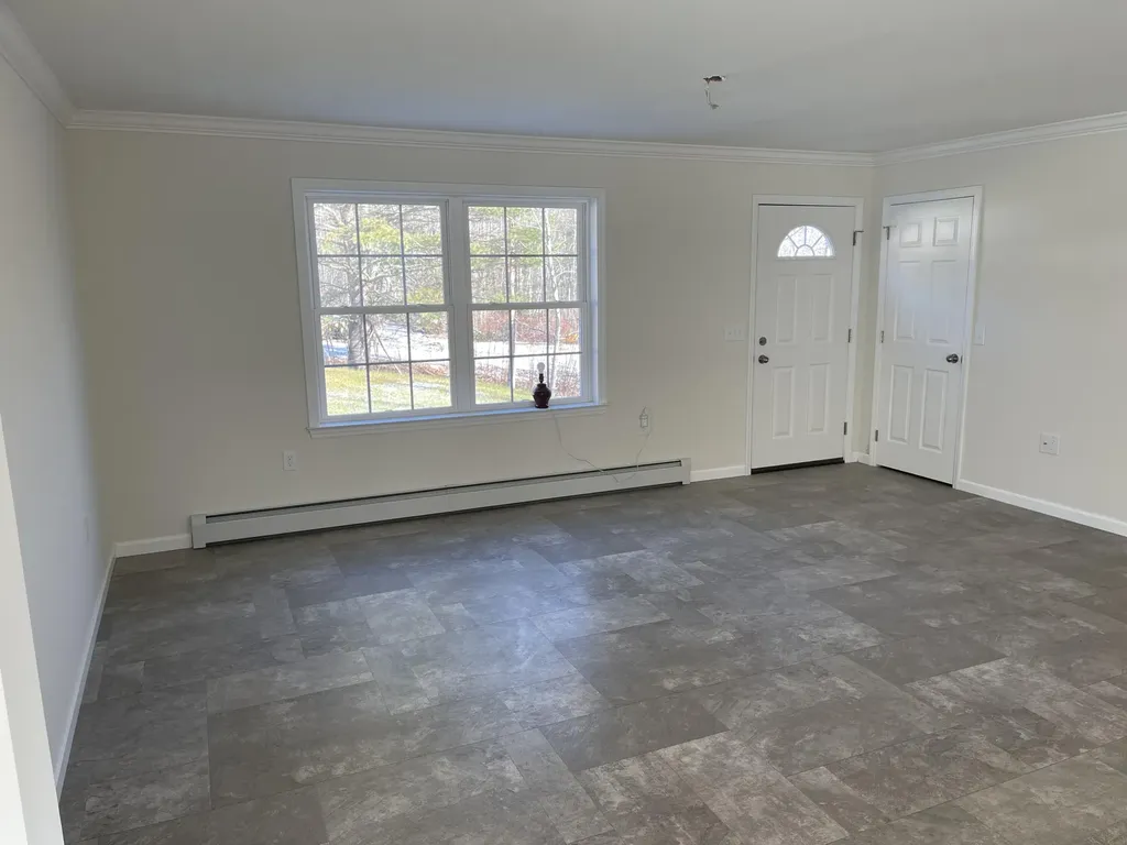 17 Village Valley Road Nobleboro ME 04555