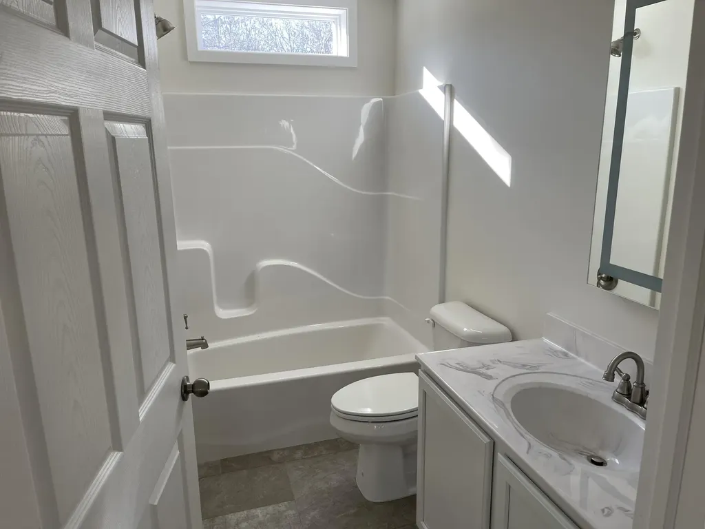 17 Village Valley Road Nobleboro ME 04555