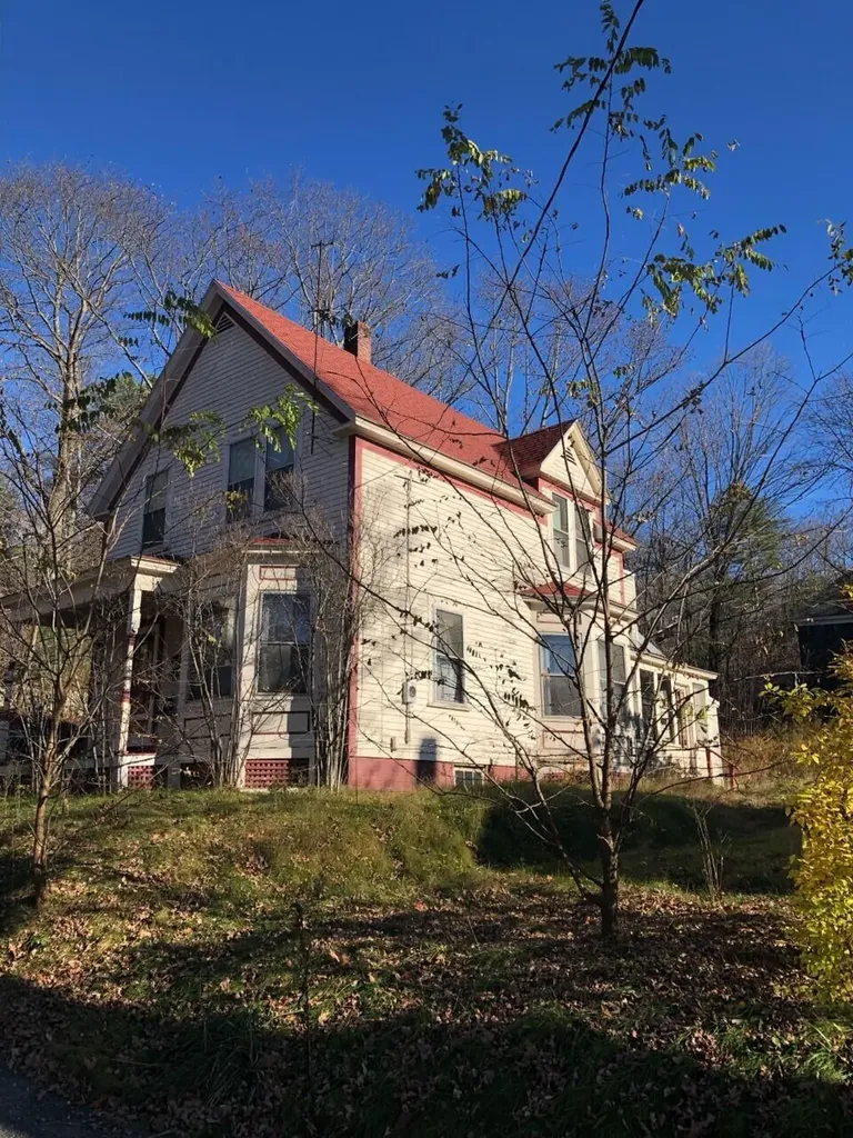 21 Munsey Avenue Livermore Falls ME 04254