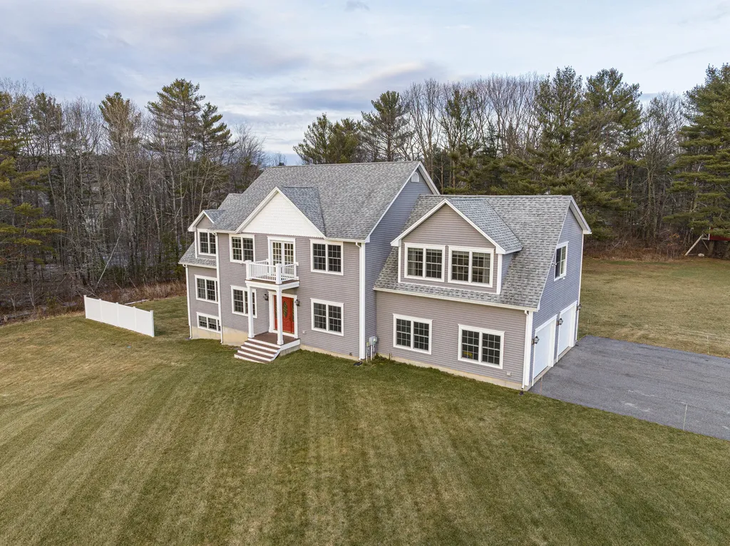 6 Mystikal Way Windham ME 04062