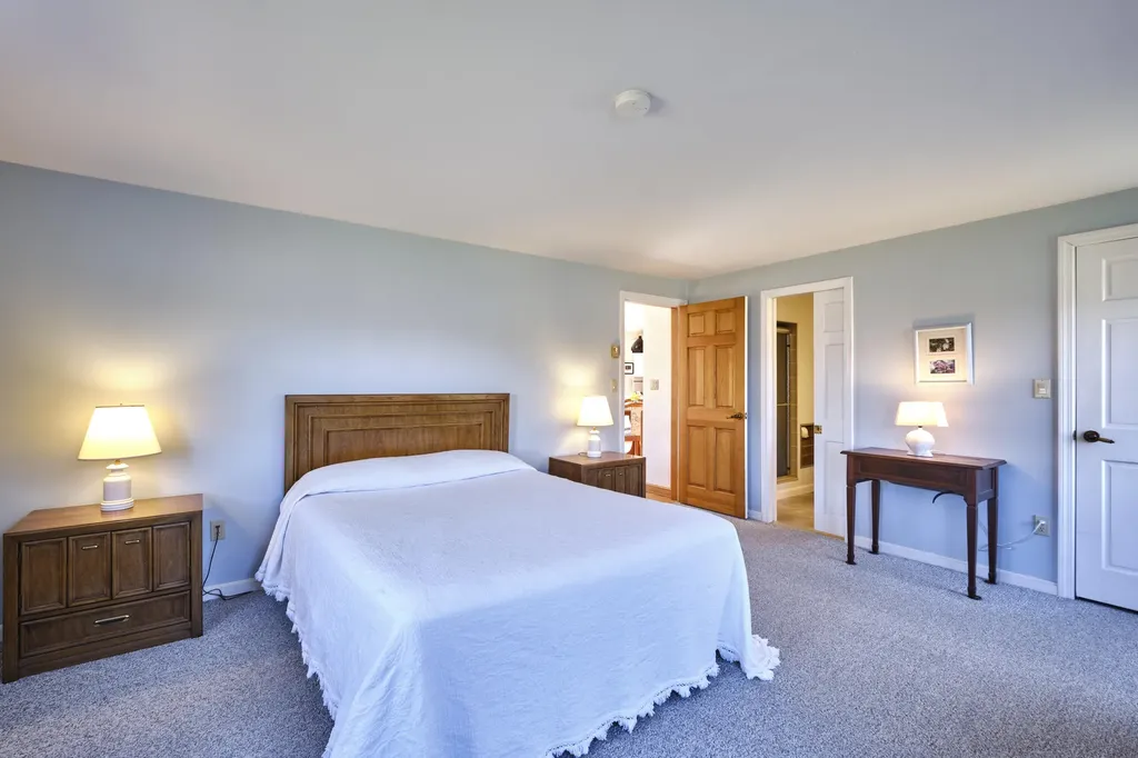 156 Scraggle Point Road Saint George ME 04859