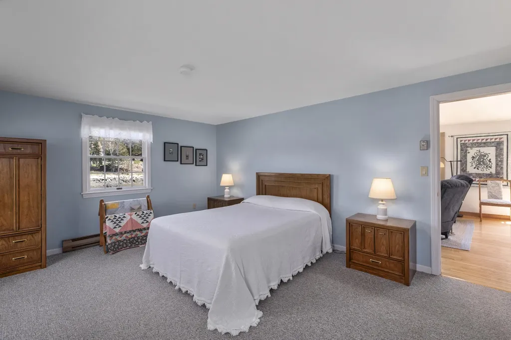156 Scraggle Point Road Saint George ME 04859