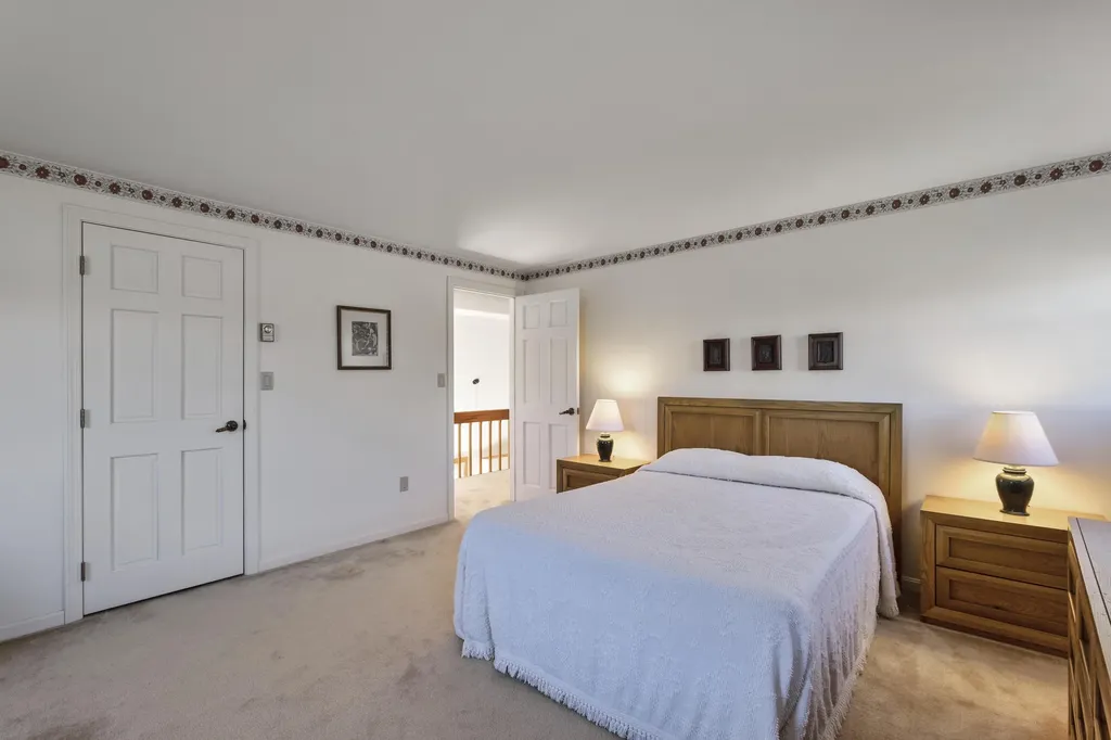 156 Scraggle Point Road Saint George ME 04859