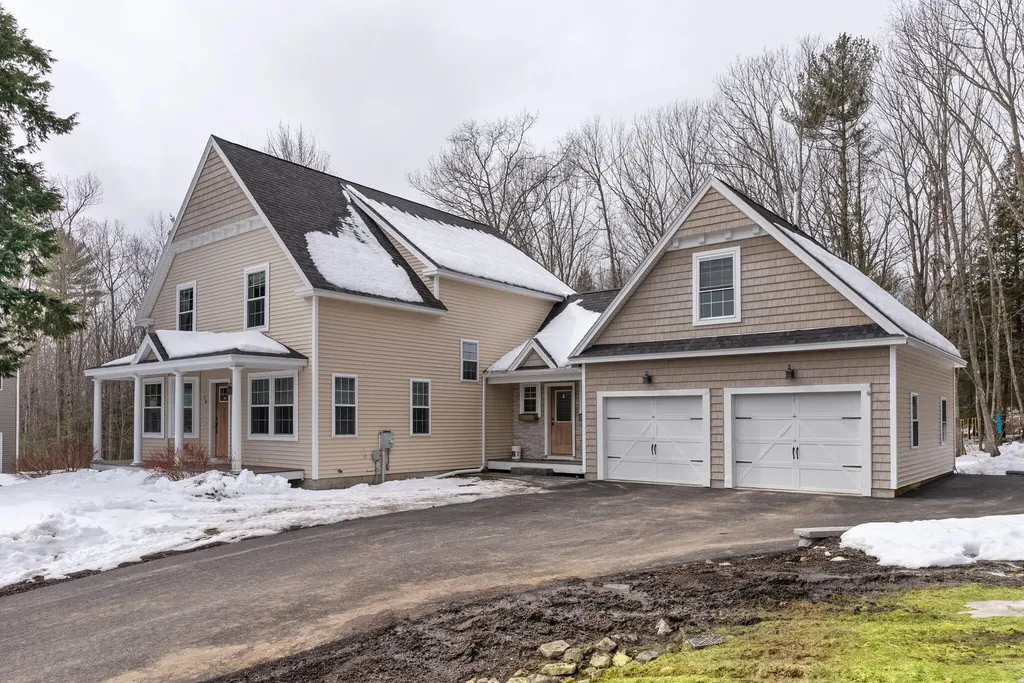 74 Fieldstone Drive Westbrook ME 04092