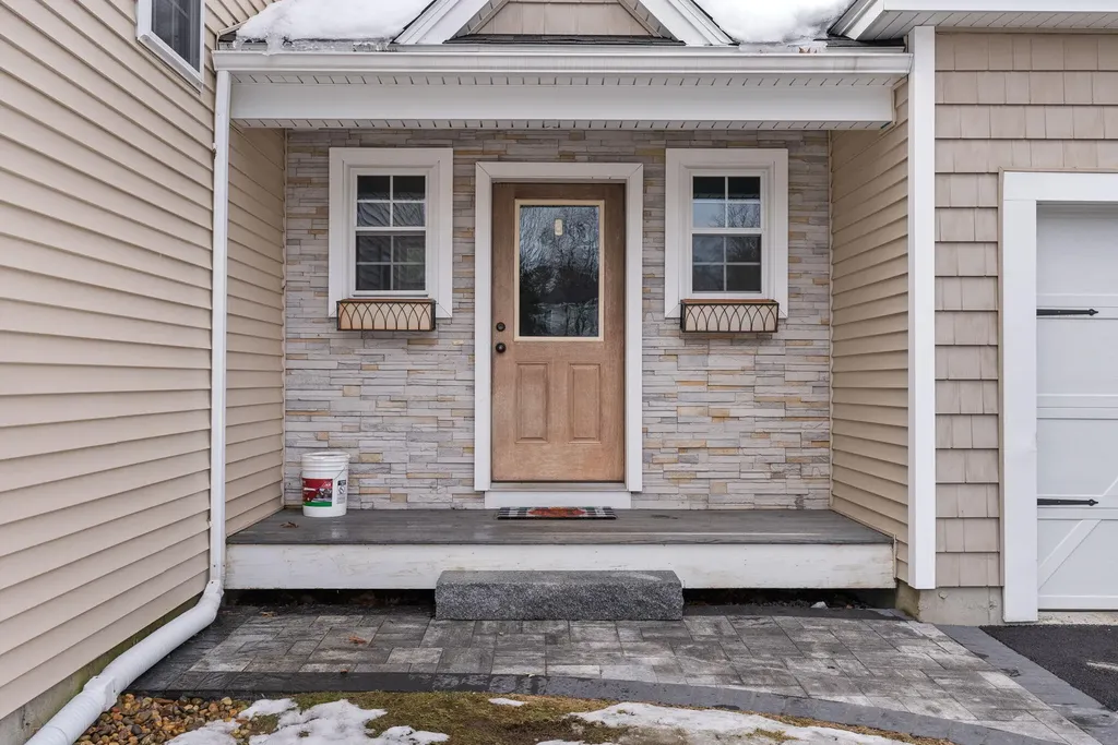 74 Fieldstone Drive Westbrook ME 04092