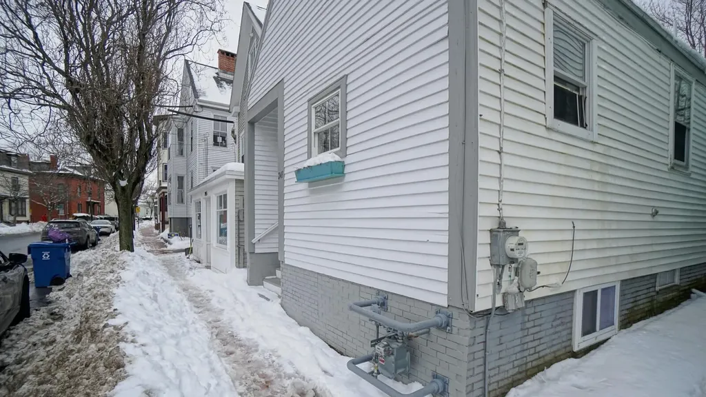243 Spring Street Portland ME 04102