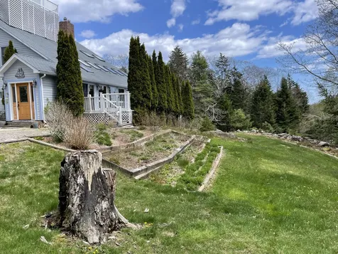 53 Coveside Road South Bristol ME 04568