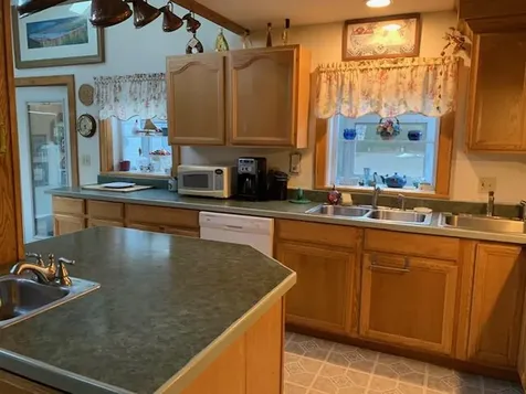 53 Coveside Road South Bristol ME 04568
