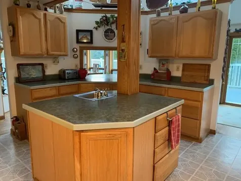 53 Coveside Road South Bristol ME 04568
