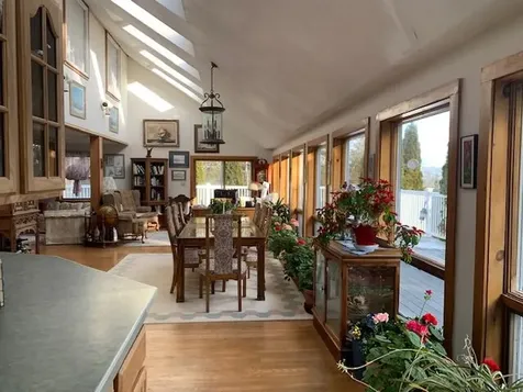 53 Coveside Road South Bristol ME 04568
