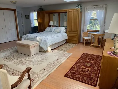 53 Coveside Road South Bristol ME 04568