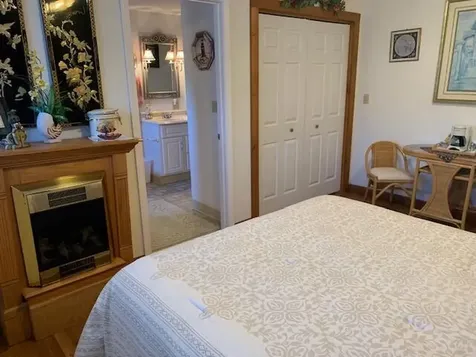 53 Coveside Road South Bristol ME 04568