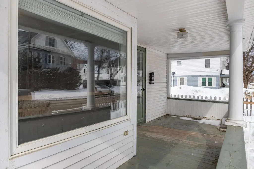 276 Penobscot Avenue Millinocket ME 04462