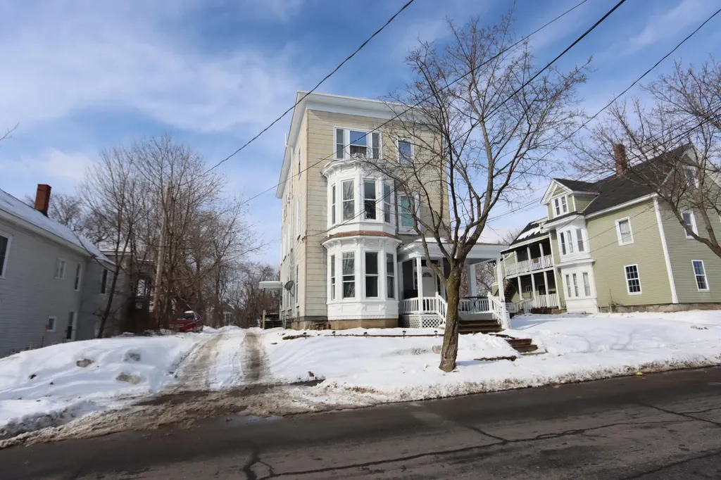 120 College Street Lewiston ME 04240