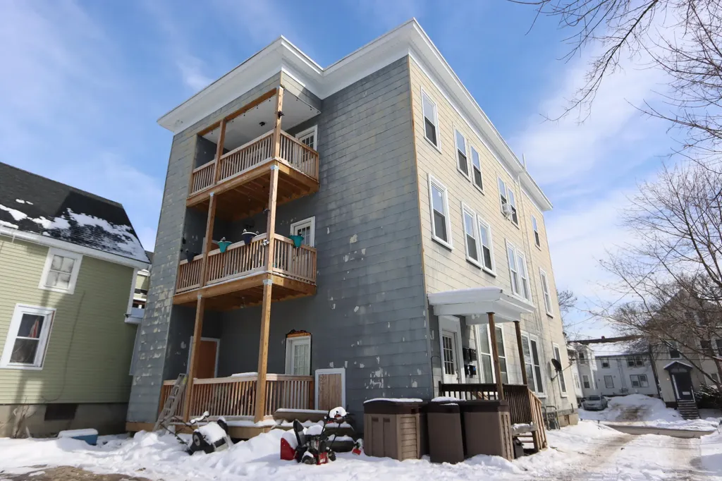 120 College Street Lewiston ME 04240