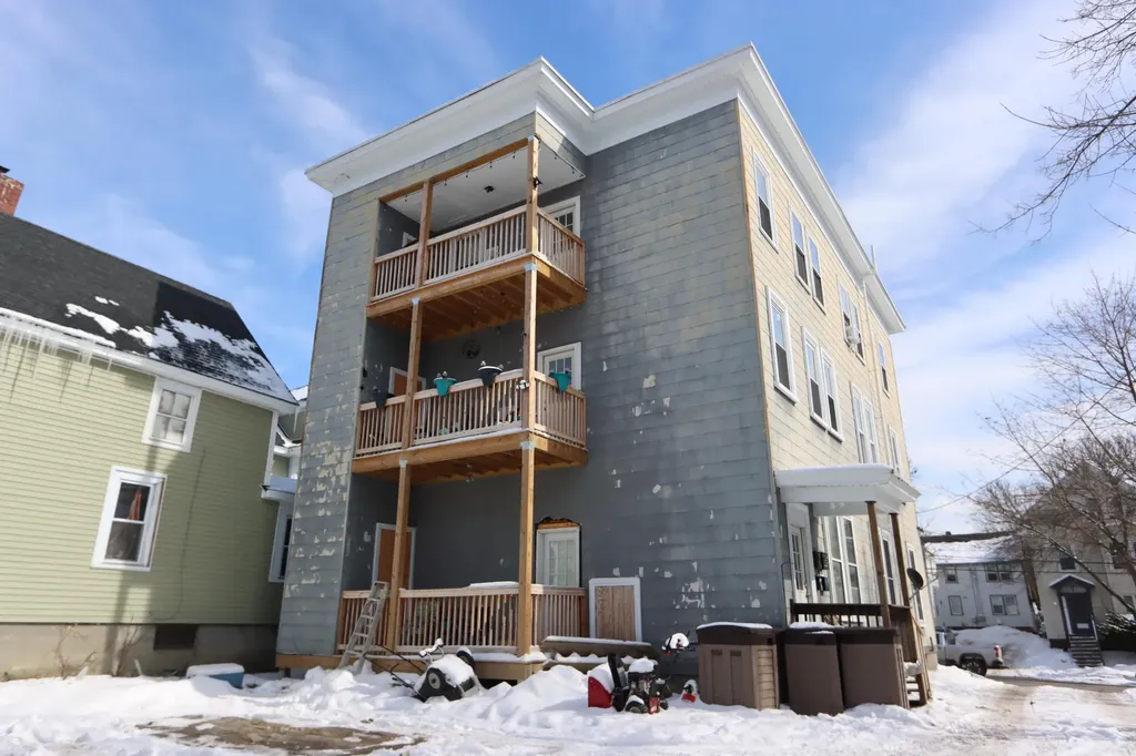 120 College Street Lewiston ME 04240