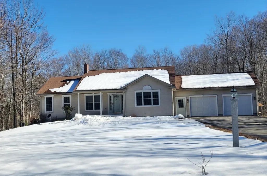 80 Maple Ridge Drive Winthrop ME 04364