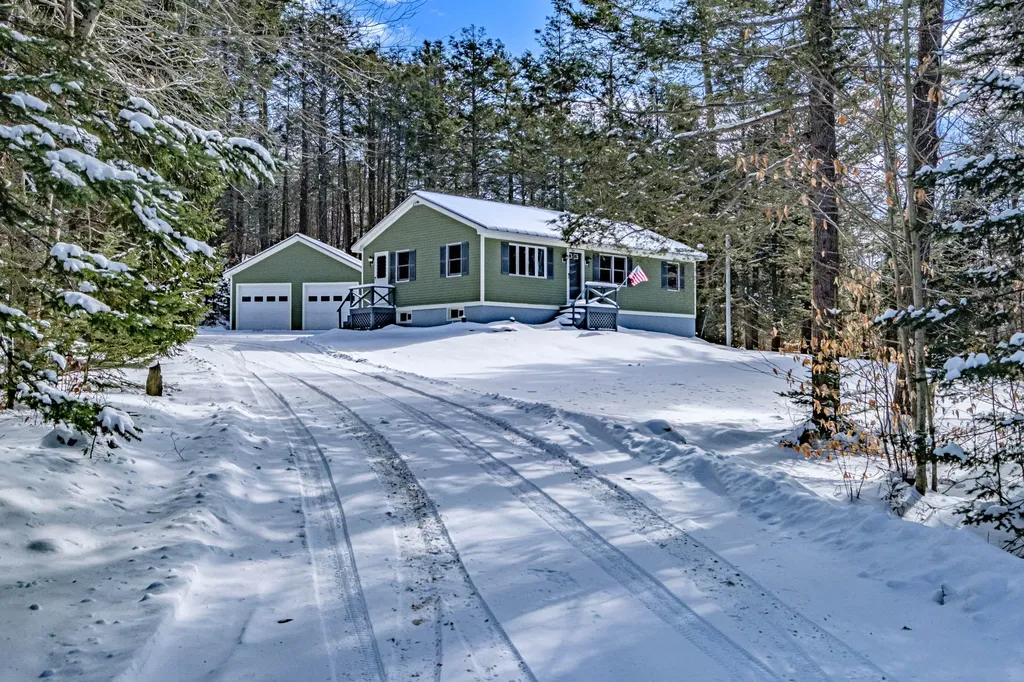 20 Sabino Road West Bath ME 04530