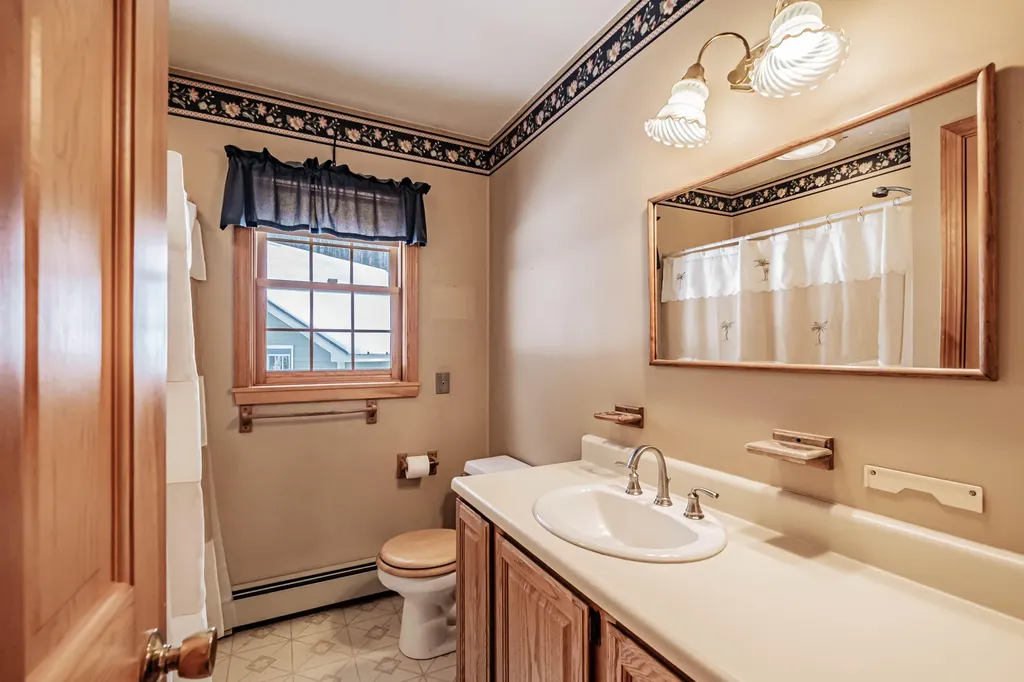 20 Sabino Road West Bath ME 04530