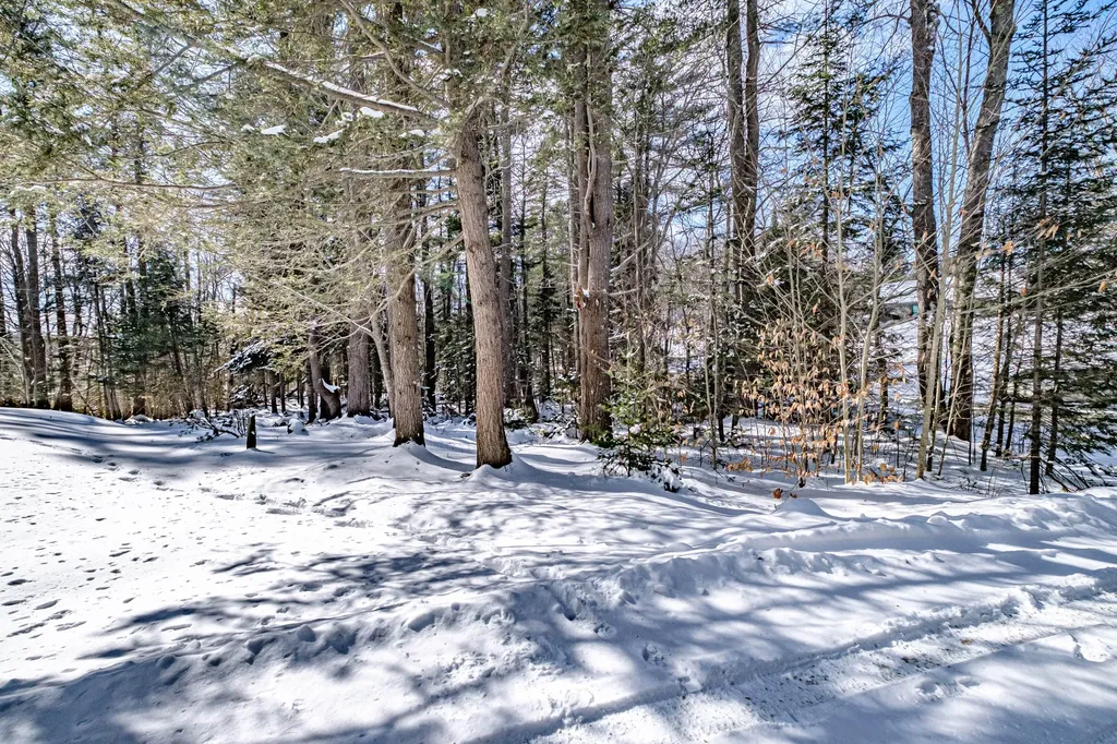 20 Sabino Road West Bath ME 04530