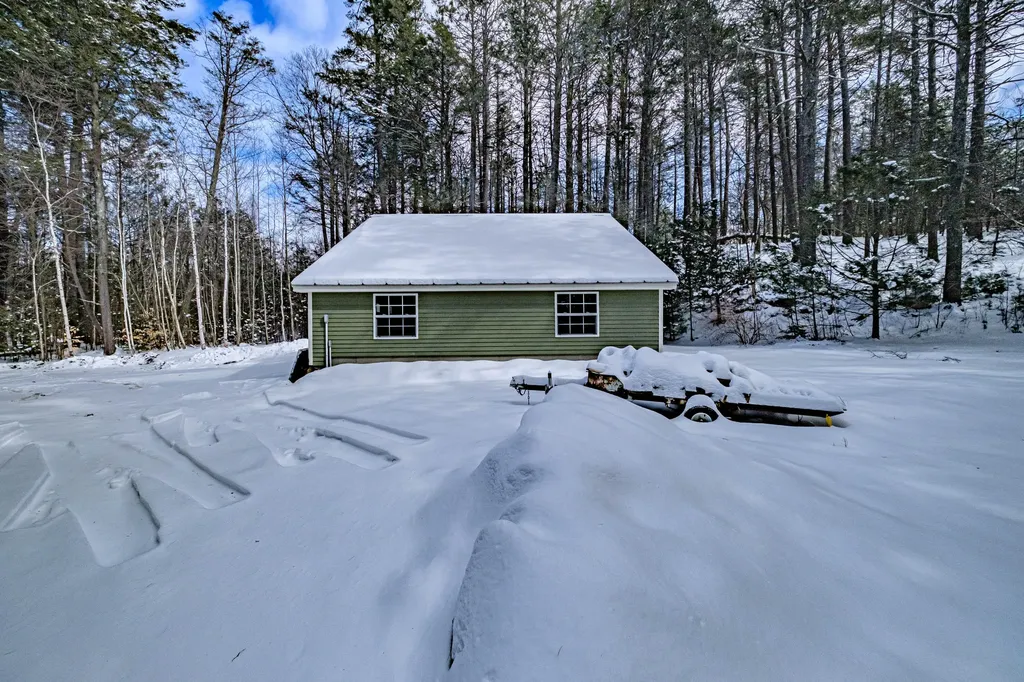 20 Sabino Road West Bath ME 04530