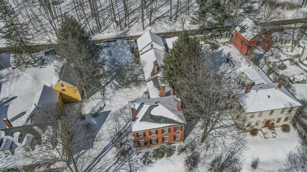163 Second Street Hallowell ME 04347