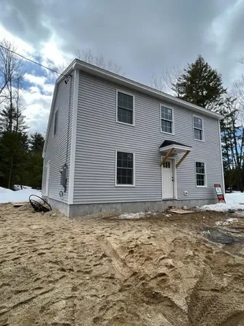 5 Golden Lane Harrison ME 04040