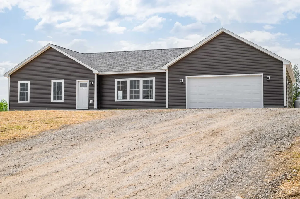 52 Knoll Crest Drive Bangor ME 04401