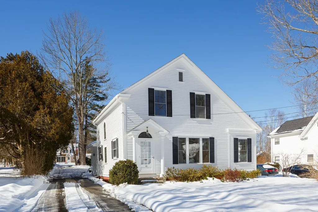 13 Union Street Camden ME 04843