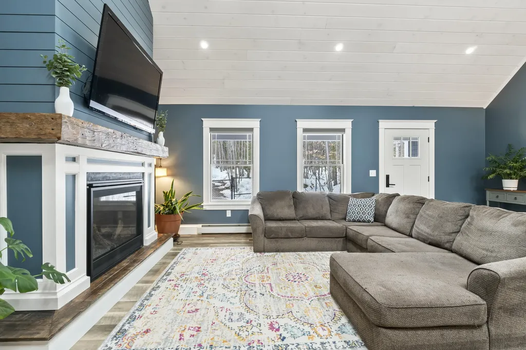 66 Tiger Lily Lane Sidney ME 04330