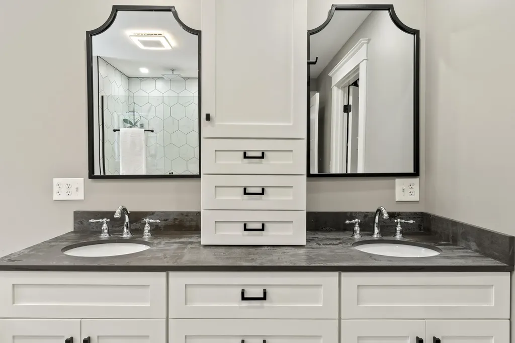 66 Tiger Lily Lane Sidney ME 04330