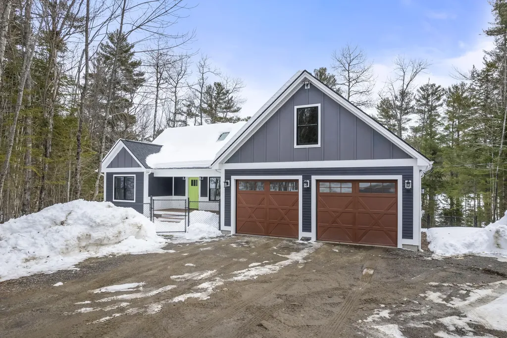 66 Tiger Lily Lane Sidney ME 04330