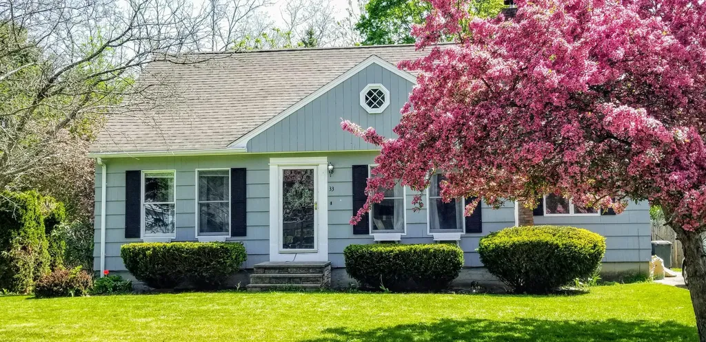 33 Little Avenue Westbrook ME 04092