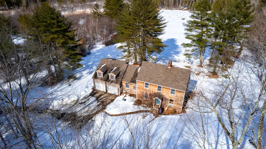1576 Long Plains Road Buxton ME 04093