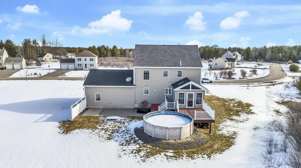 21 Snowberry Drive Gorham ME 04038
