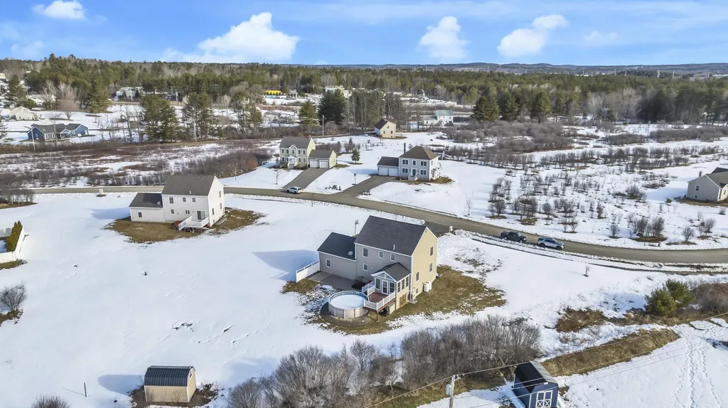 21 Snowberry Drive Gorham ME 04038