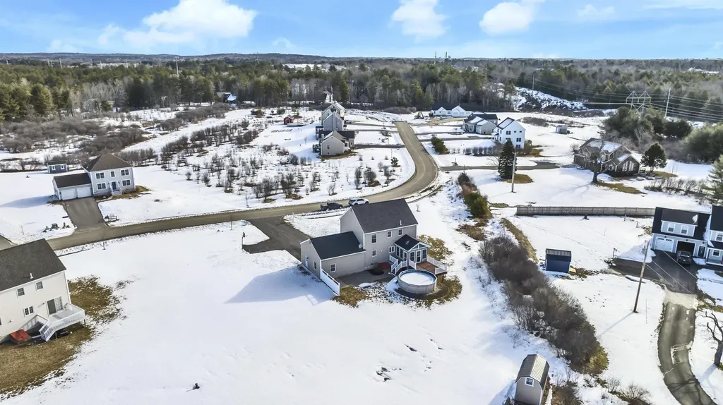 21 Snowberry Drive Gorham ME 04038