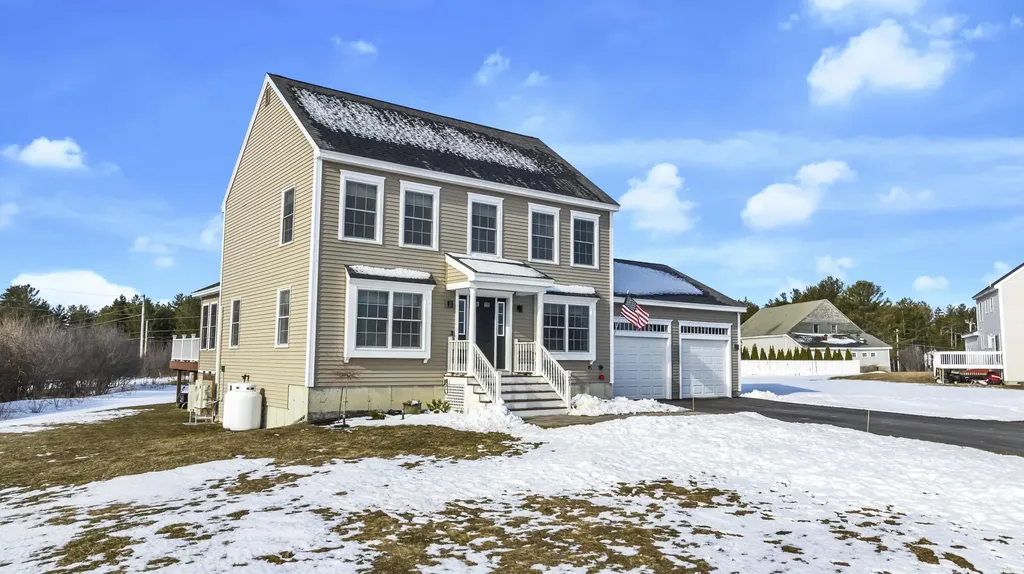 21 Snowberry Drive Gorham ME 04038