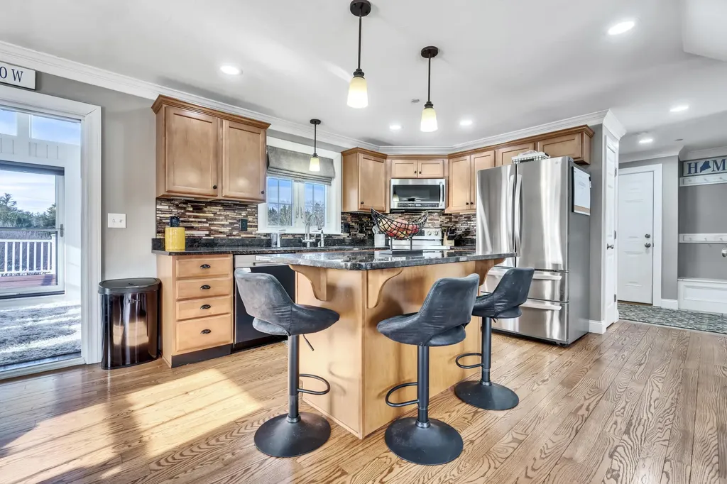 21 Snowberry Drive Gorham ME 04038
