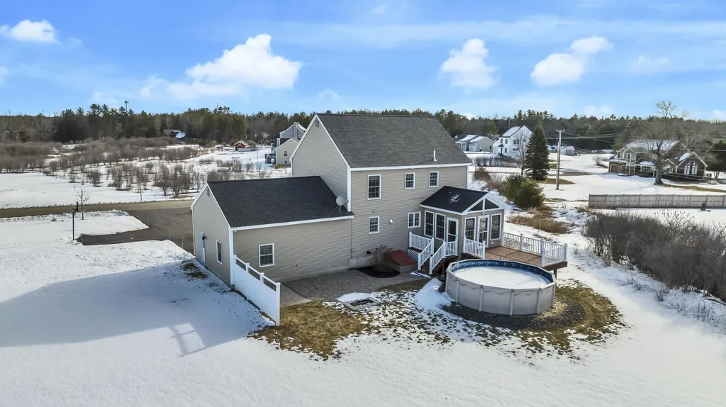 21 Snowberry Drive Gorham ME 04038