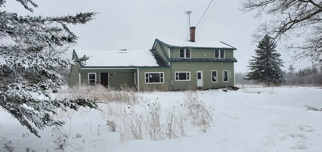 88 Condon Road Plymouth ME 04969