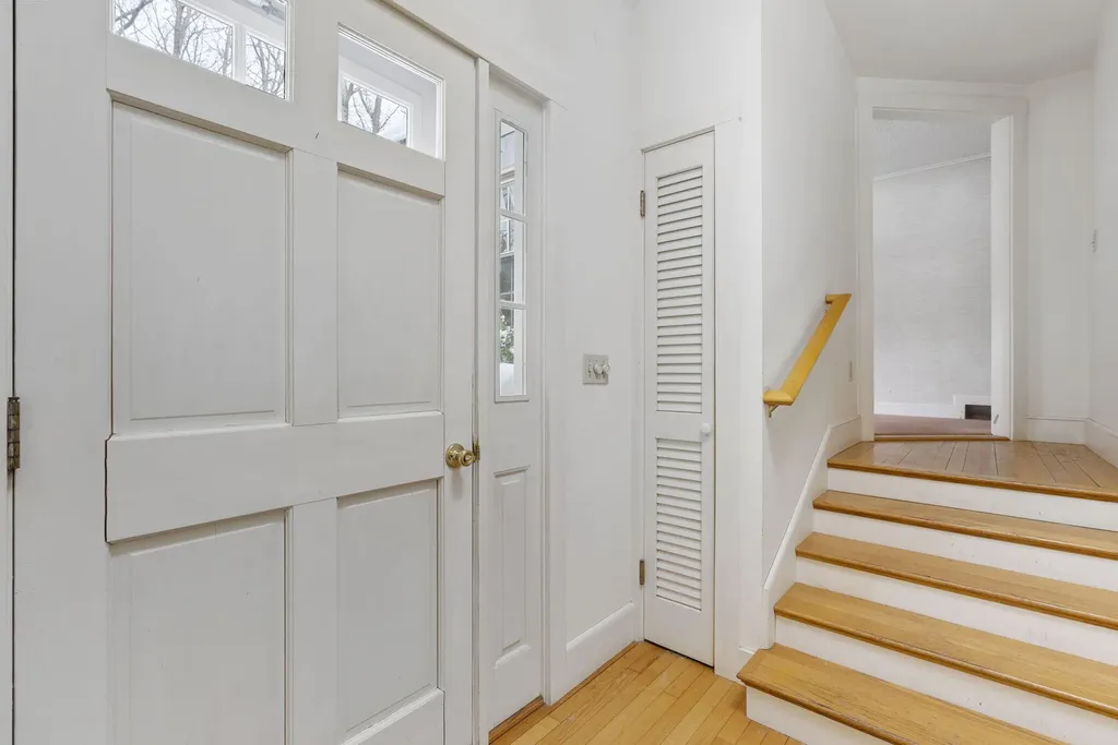 10 Kilborn Way Falmouth ME 04105