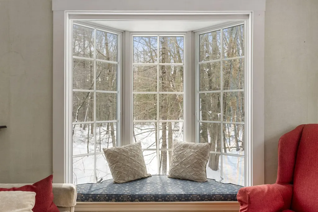 10 Kilborn Way Falmouth ME 04105