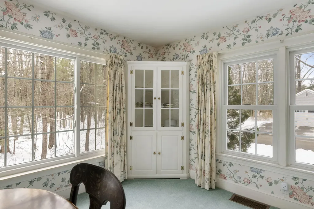 10 Kilborn Way Falmouth ME 04105