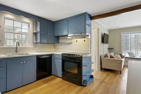 10 Kilborn Way Falmouth ME 04105