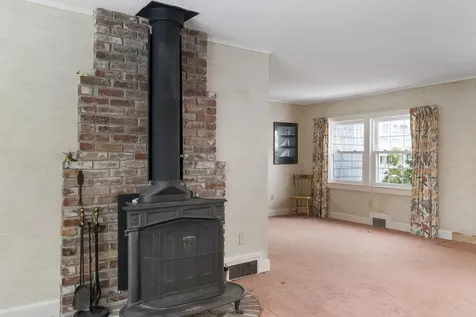 10 Kilborn Way Falmouth ME 04105