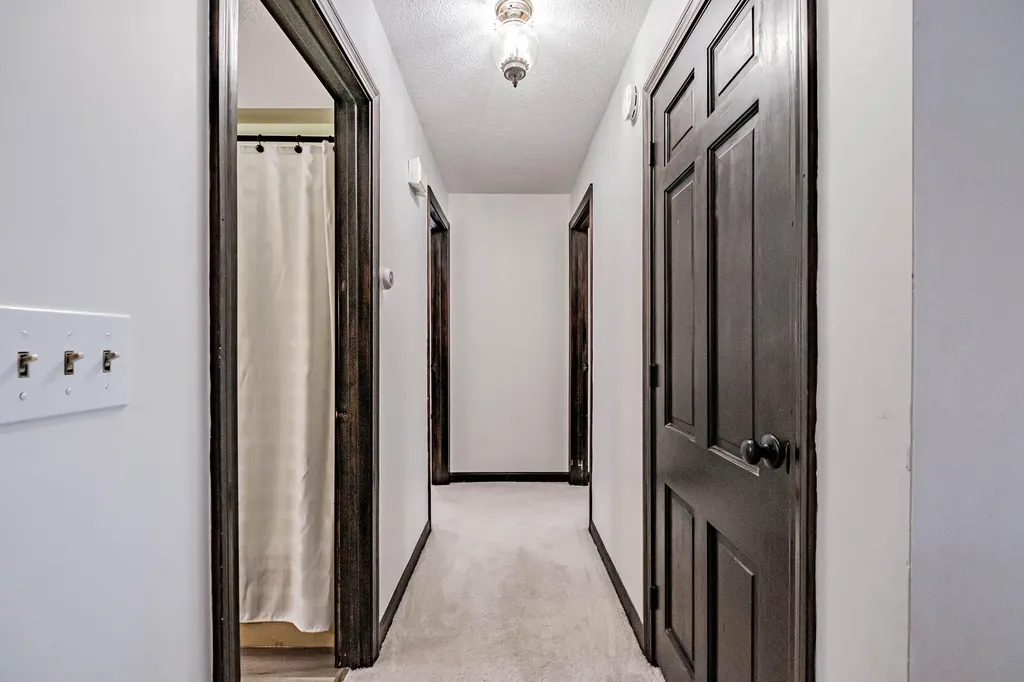 5 Charlonate Drive Gray ME 04039