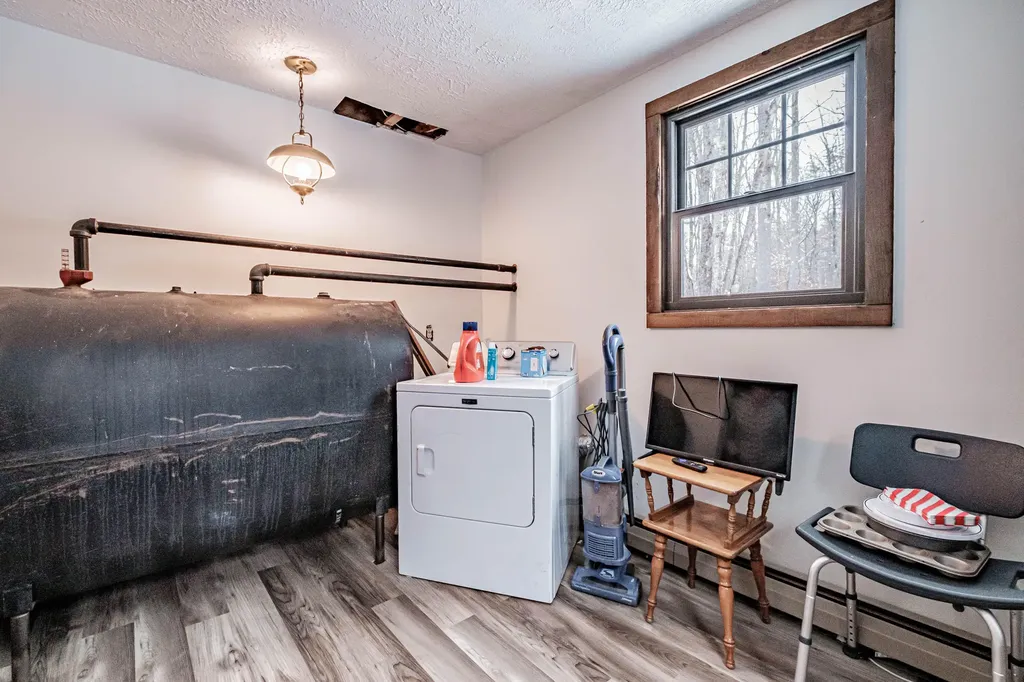5 Charlonate Drive Gray ME 04039