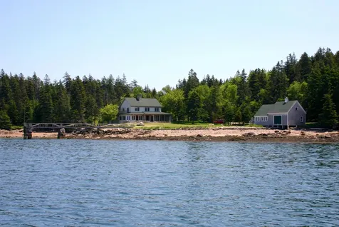 111 Point Lookout Road Isle Au Haut ME 04645